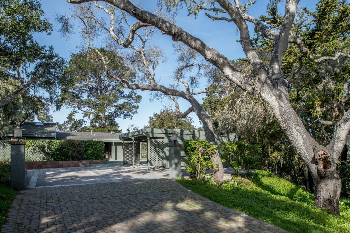 55 Castro Road Monterey, CA 93940 - Photo 24 of 29 Gallery Image 24