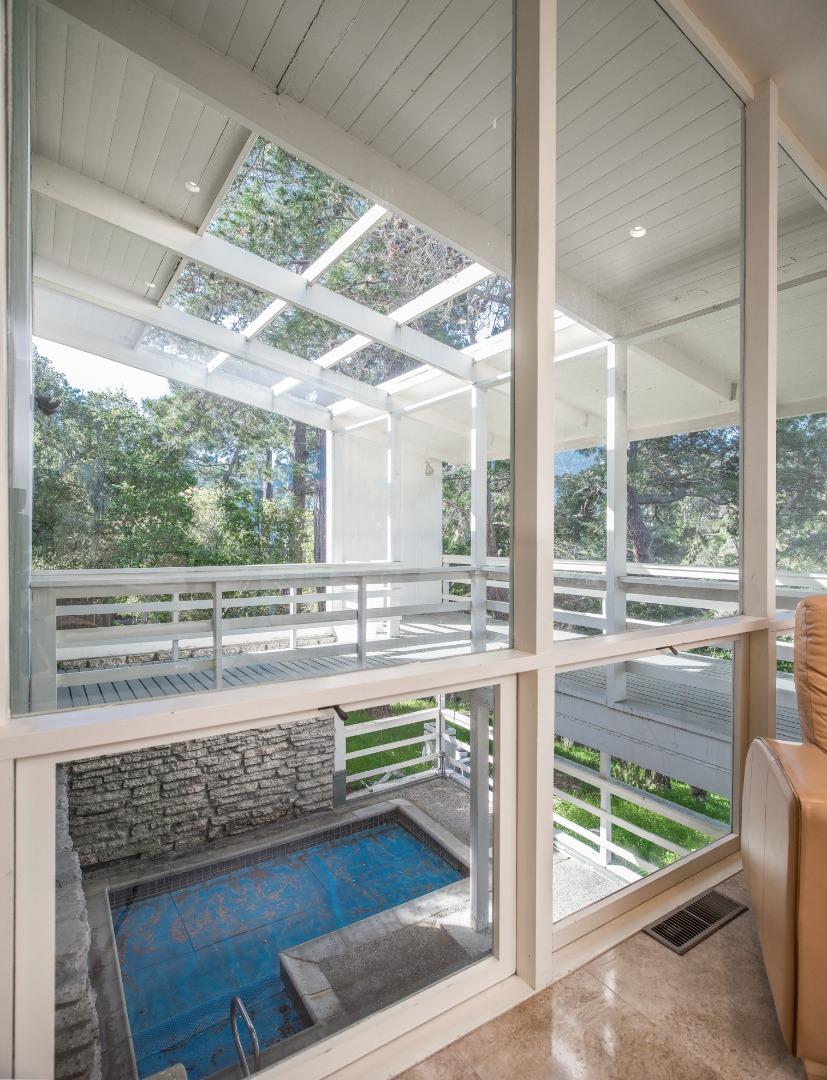 55 Castro Road Monterey, CA 93940 - Photo 7 of 29 Gallery Image 7