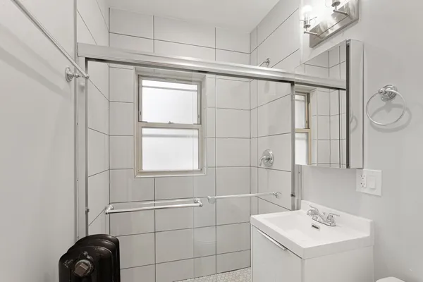 $1,498 | 1631 West Chase Avenue, Unit 3F, Chicago, IL 60626