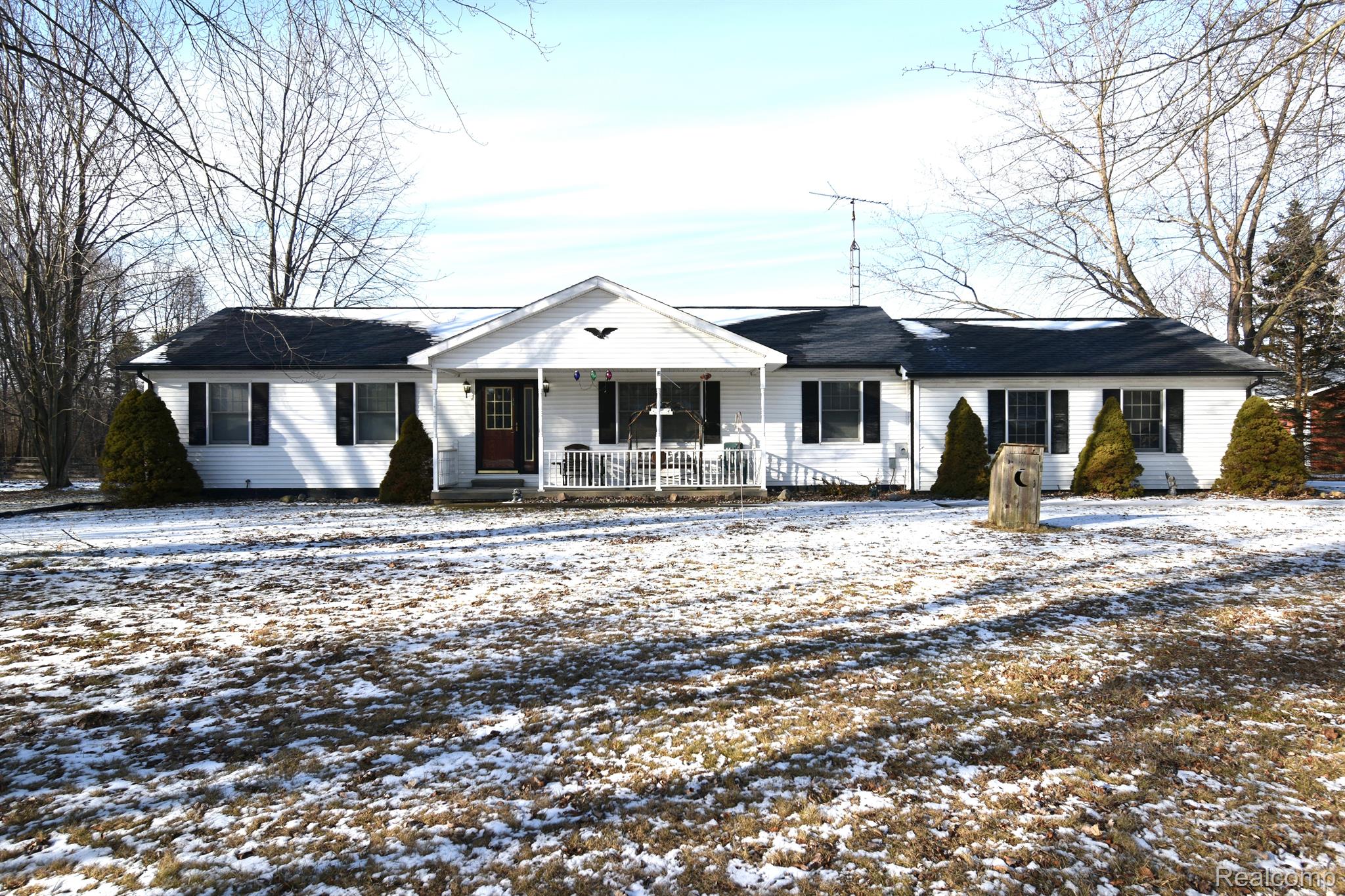 3554 Levalley Road Columbiaville, MI 48421 - Photo 1 of 33 Gallery Image 1