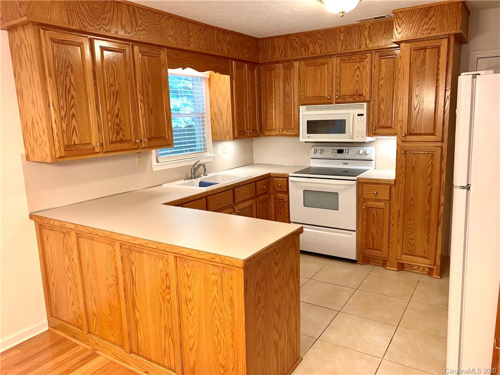 116 Pleasant View Loop Morganton, NC 28655 - Photo 14 of 30 Gallery Image 14