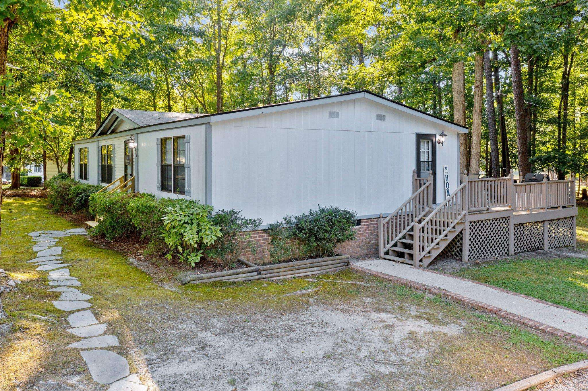 8029 Lockleair Road Zebulon, NC 27597 - Photo 4 of 26 Side Entrance
