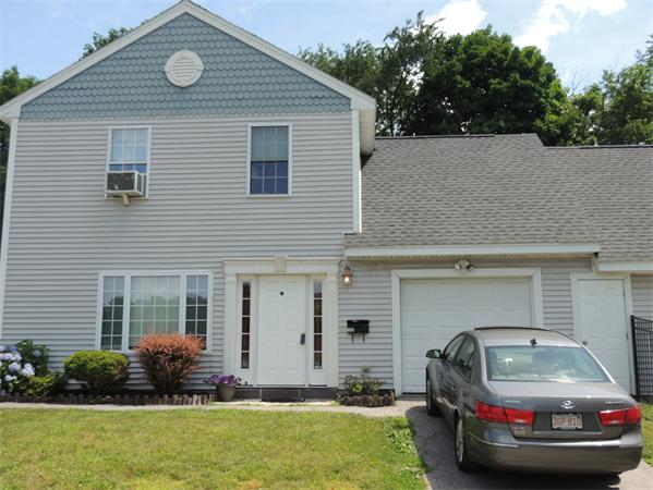 10 Maxwell Court, Unit A Worcester, MA 01607 - Photo 1 of 19 Gallery Image 1