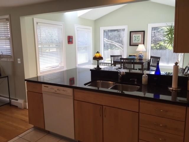 8 Westfield Road Cape Elizabeth, ME 04107 - Photo 4 of 21 Photo