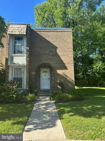 $385,000 | 11155 Columbia Pike, Unit 58, Silver Spring, MD 20901