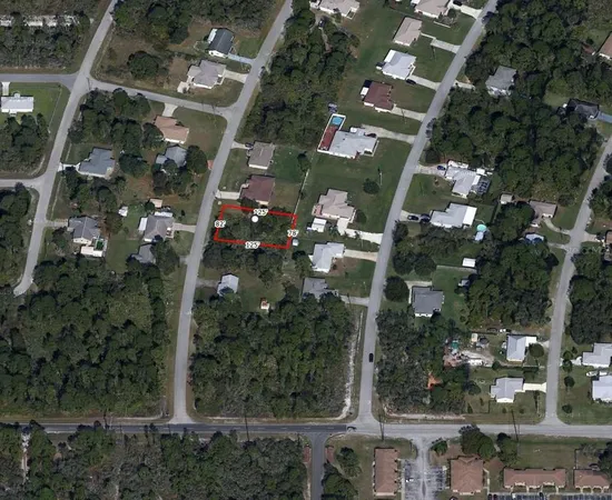 $30,000 | 300 Lemans Drive, Sebring, FL 33872