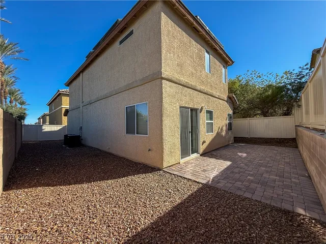 $1,950 | 8324 West Wildwood Glen Drive, Las Vegas, NV 89131
