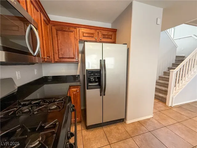 $1,950 | 8324 West Wildwood Glen Drive, Las Vegas, NV 89131