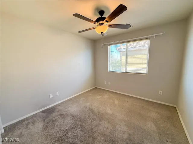 $1,950 | 8324 West Wildwood Glen Drive, Las Vegas, NV 89131