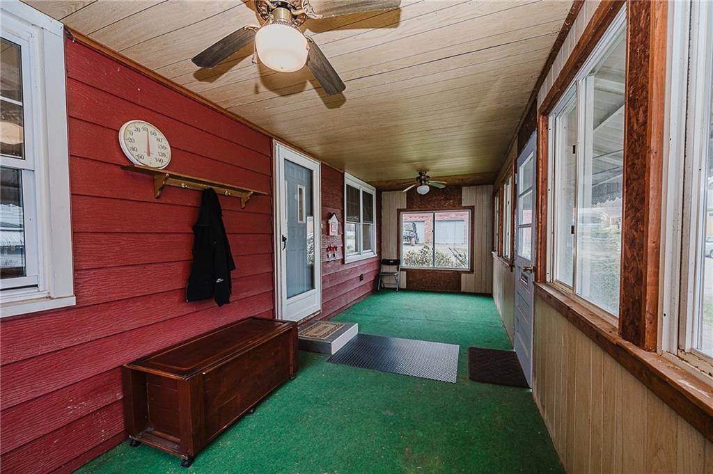 28 Indiana Avenue Avonmore, PA 15618 - Photo 2 of 49