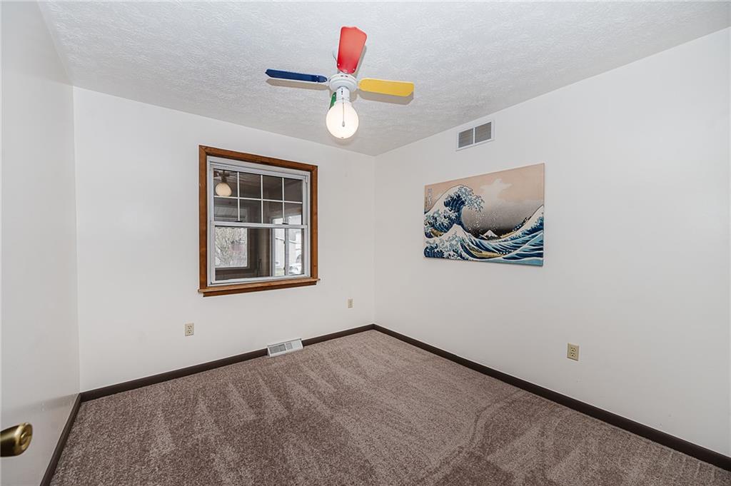 28 Indiana Avenue Avonmore, PA 15618 - Photo 25 of 49 a view of an empty room with a window