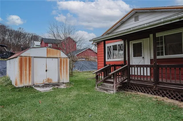 a picture of floor plan