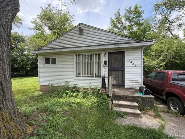$17,500 | 14231 Kentfield Street, Detroit, MI 48223