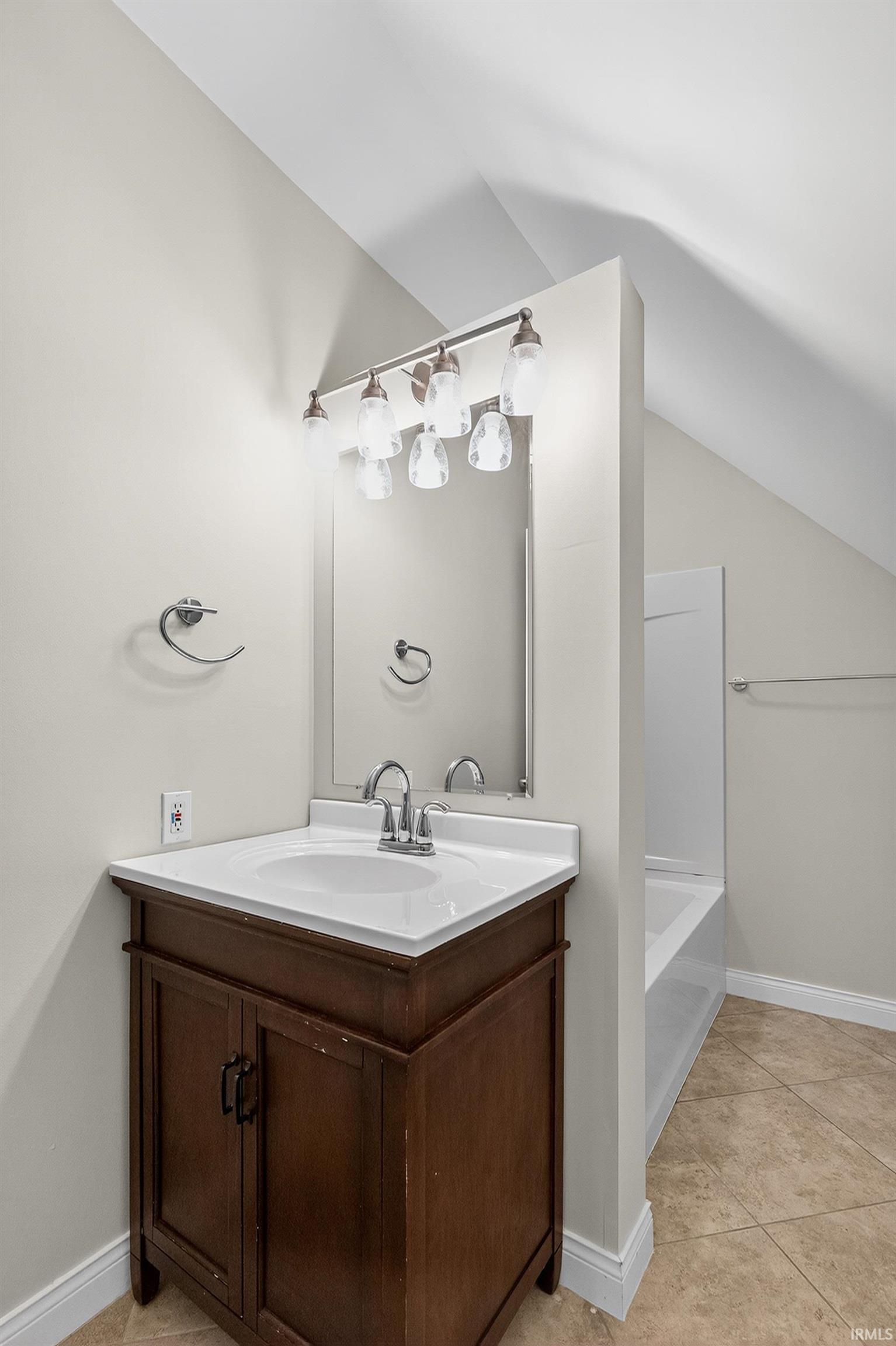 321 West Johnson Road La Porte, IN 46350 - Photo 16 of 28