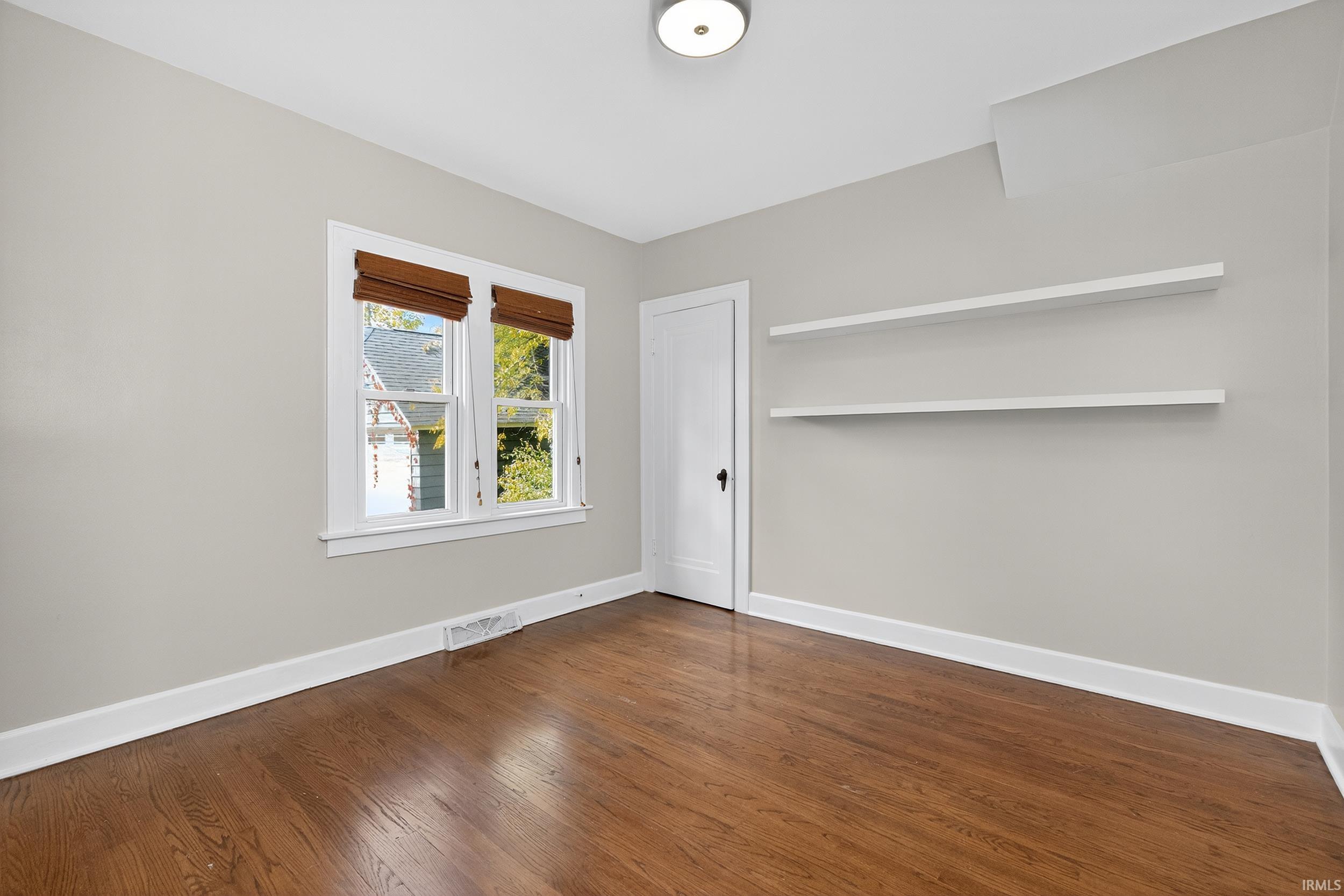 321 West Johnson Road La Porte, IN 46350 - Photo 17 of 28