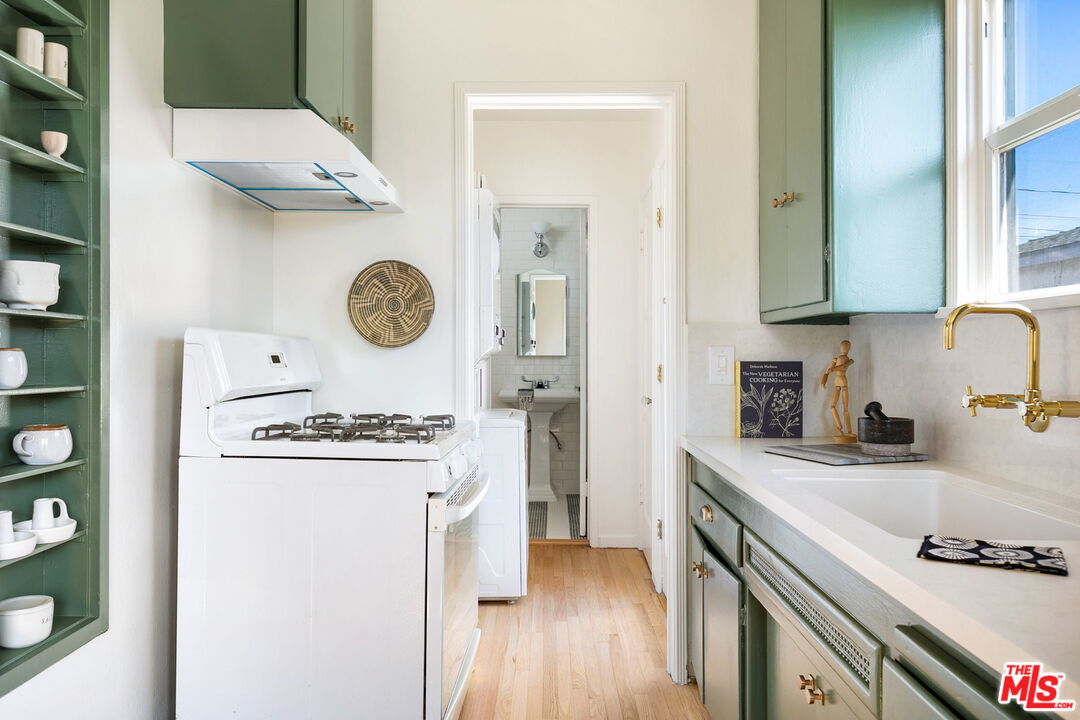 234 Ruth Avenue Venice, CA 90291 - Photo 11 of 33 Gallery Image 11