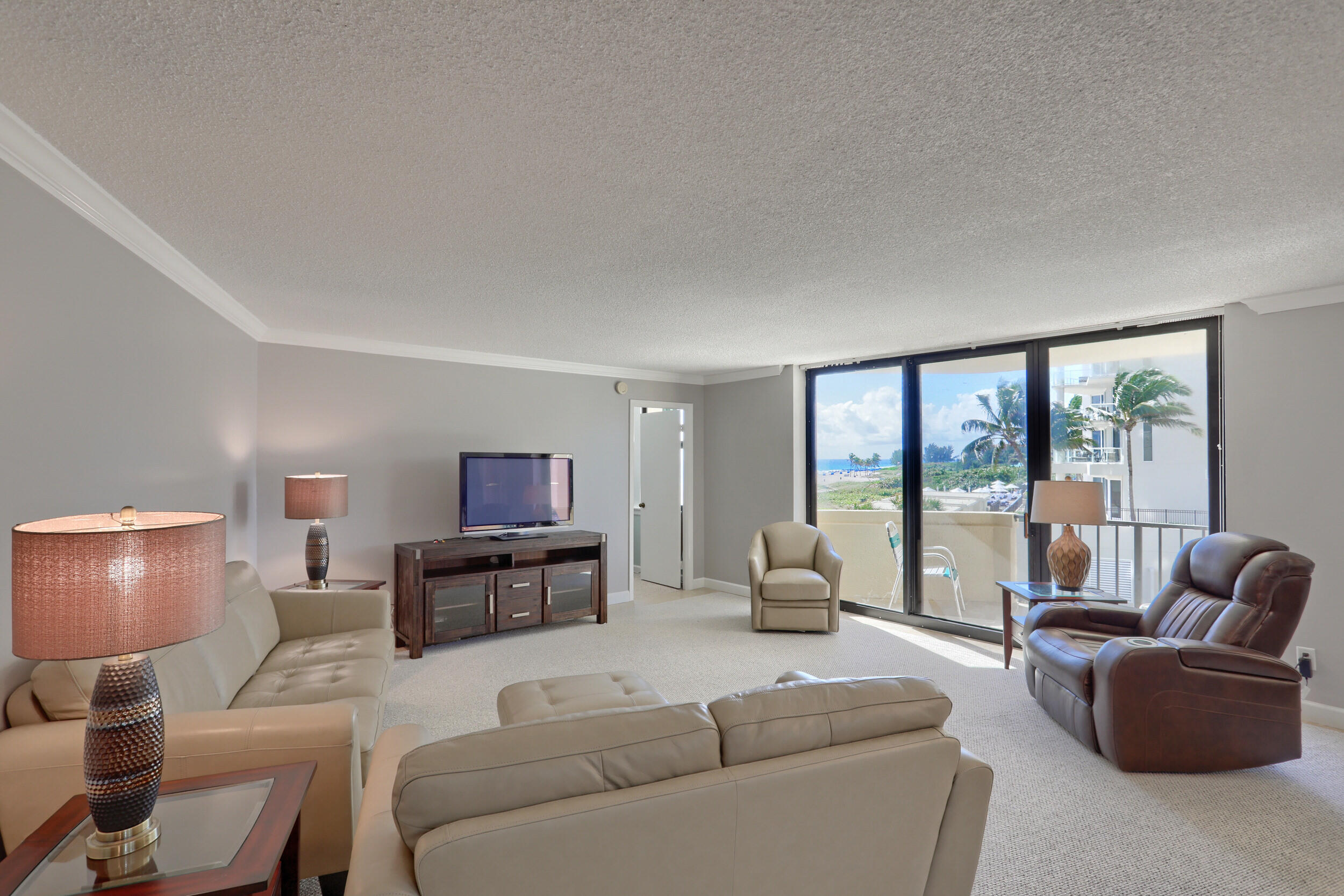 2800 North Ocean Drive, Unit A Riviera Beach, FL 33404 - Photo 13 of 65 10_320a9774-hdr(7)_n 1