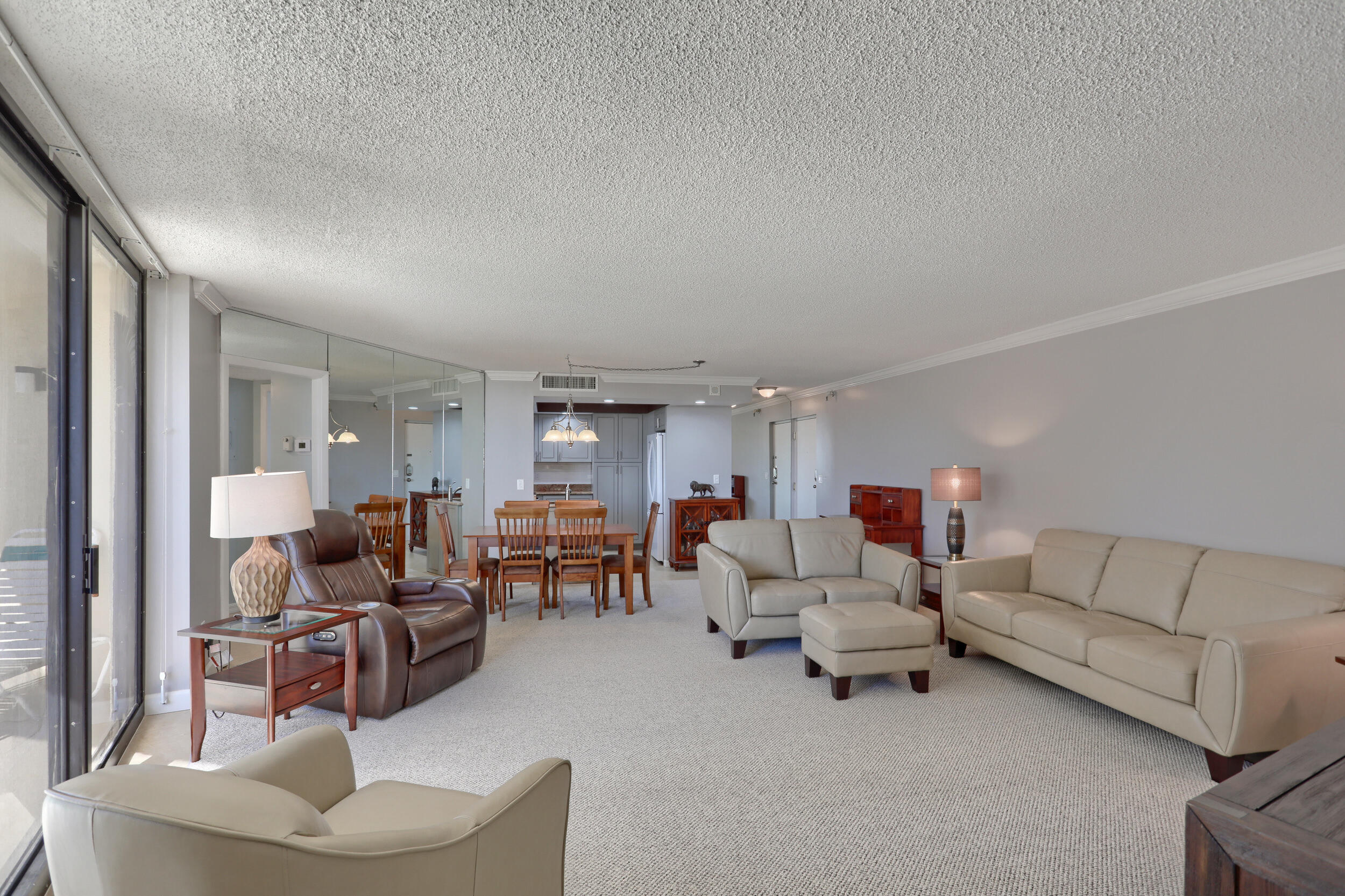 2800 North Ocean Drive, Unit A Riviera Beach, FL 33404 - Photo 14 of 65 15_320a9830-hdr(7)_n 1