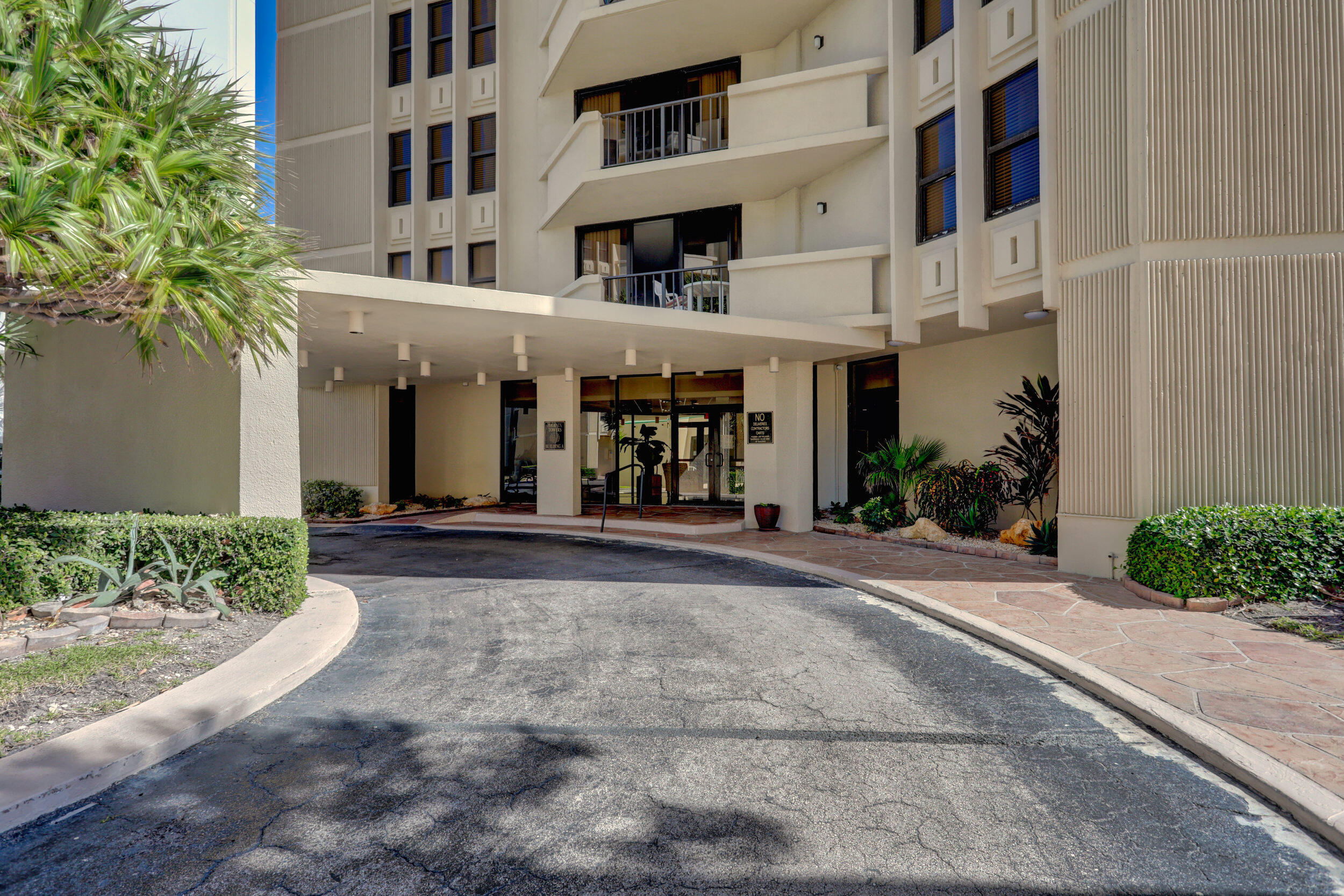 2800 North Ocean Drive, Unit A Riviera Beach, FL 33404 - Photo 54 of 65 34_320a0028_31_32_33_34