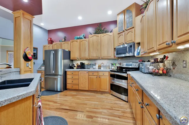 $1,650,000 | 23438 Southwest Pilot Point Road, Douglass, KS 67039