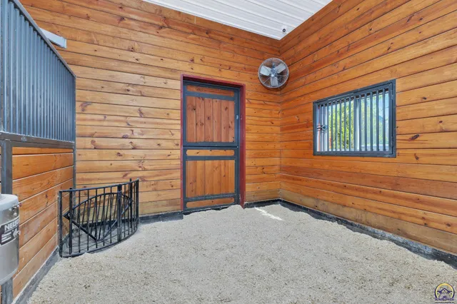 $1,650,000 | 23438 Southwest Pilot Point Road, Douglass, KS 67039