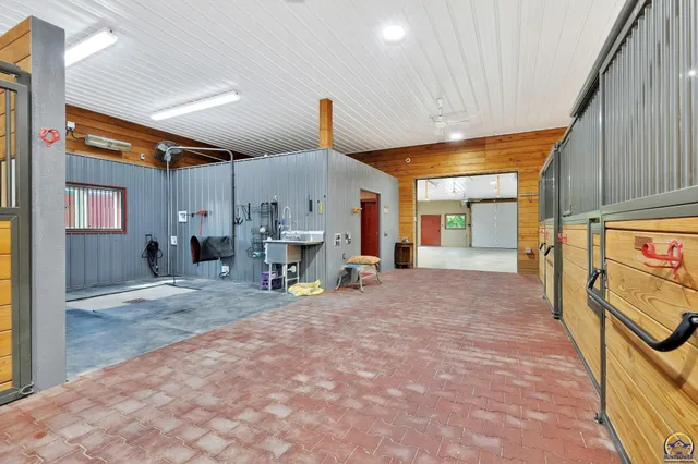 $1,650,000 | 23438 Southwest Pilot Point Road, Douglass, KS 67039