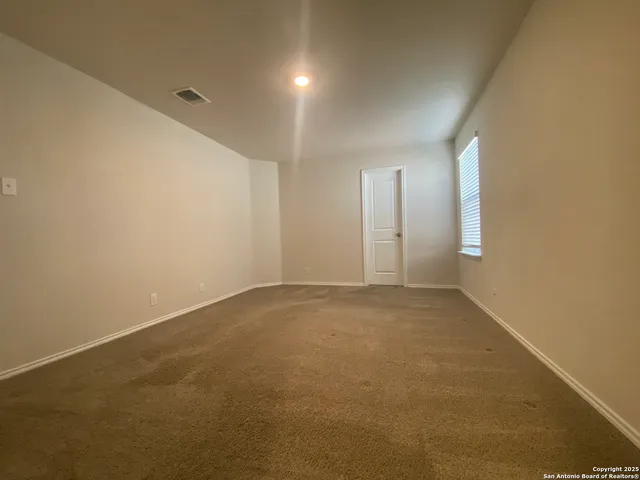 $1,500 | 917 Cozumel Emerald, San Antonio, TX 78253