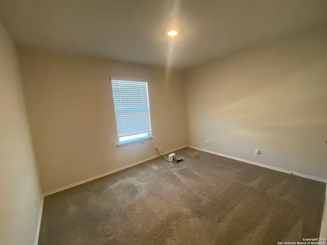 $1,500 | 917 Cozumel Emerald, San Antonio, TX 78253