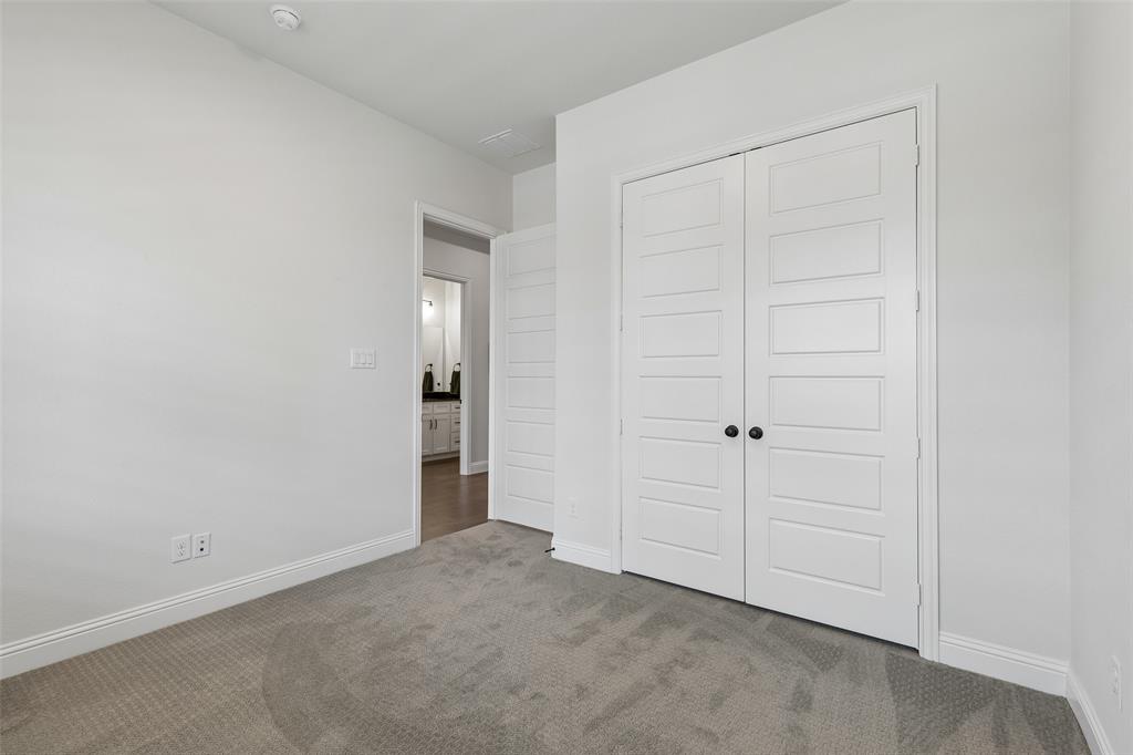 15056 Wintergrass Road Frisco, TX 75035 - Photo 23 of 38 Gallery Image 23