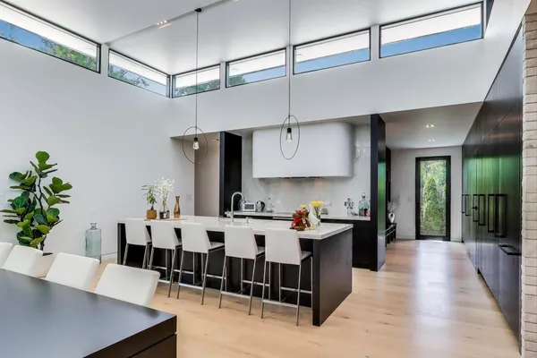 $2,190,000 | 821 Harms Road, Glenview, IL 60025