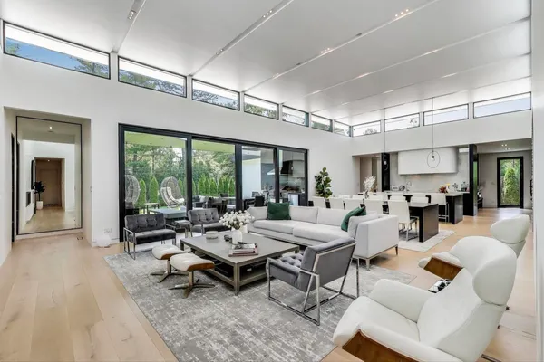 $2,190,000 | 821 Harms Road, Glenview, IL 60025