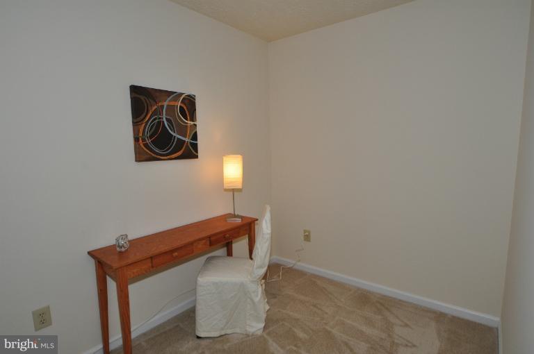 2234 Hunter's Run Drive, Unit 2234 Reston, VA 20191 - Photo 6 of 12 Interior (General)