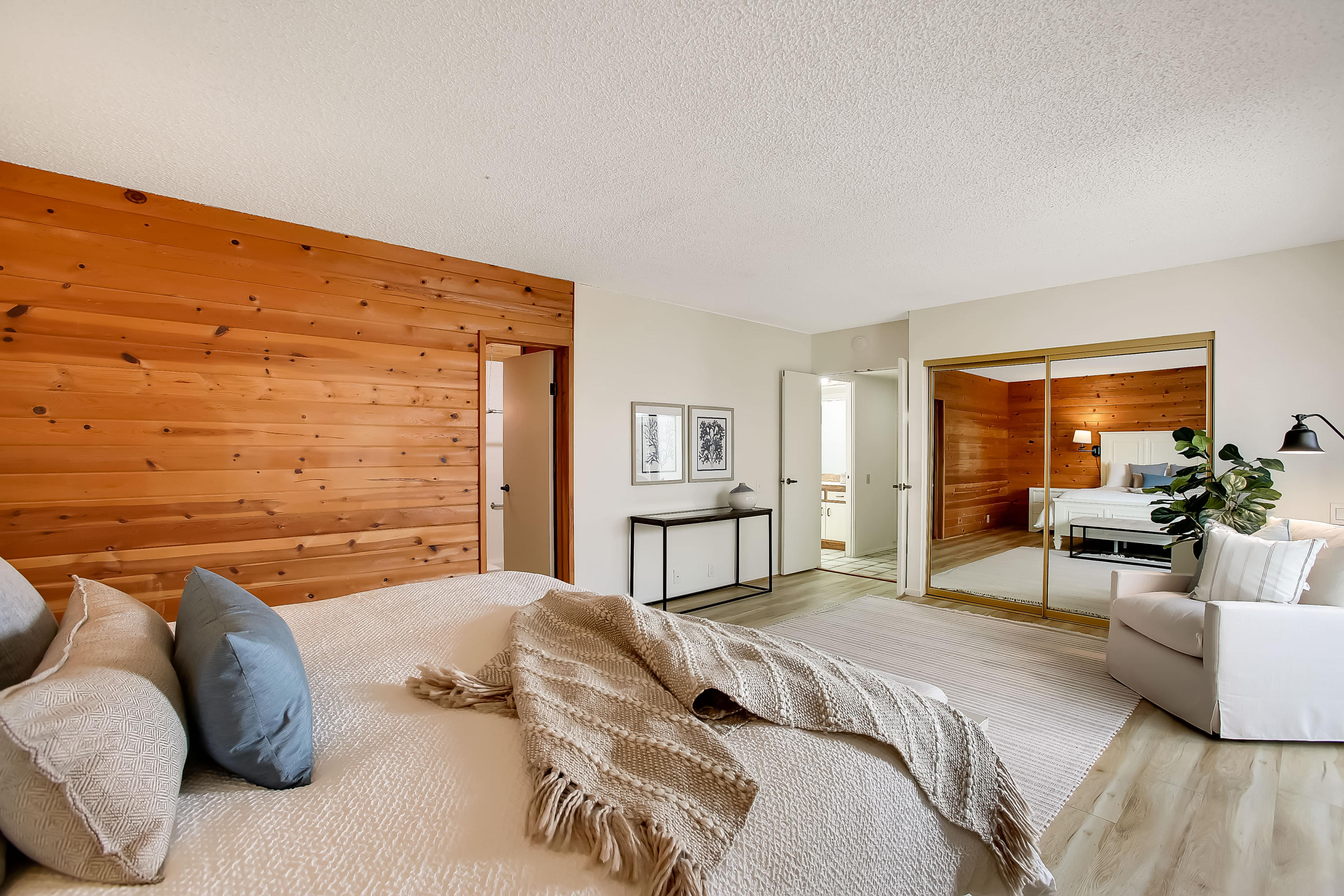 7206 Georgetown Road Goleta, CA 93117 - Photo 13 of 34 a bedroom with a bed and a couch