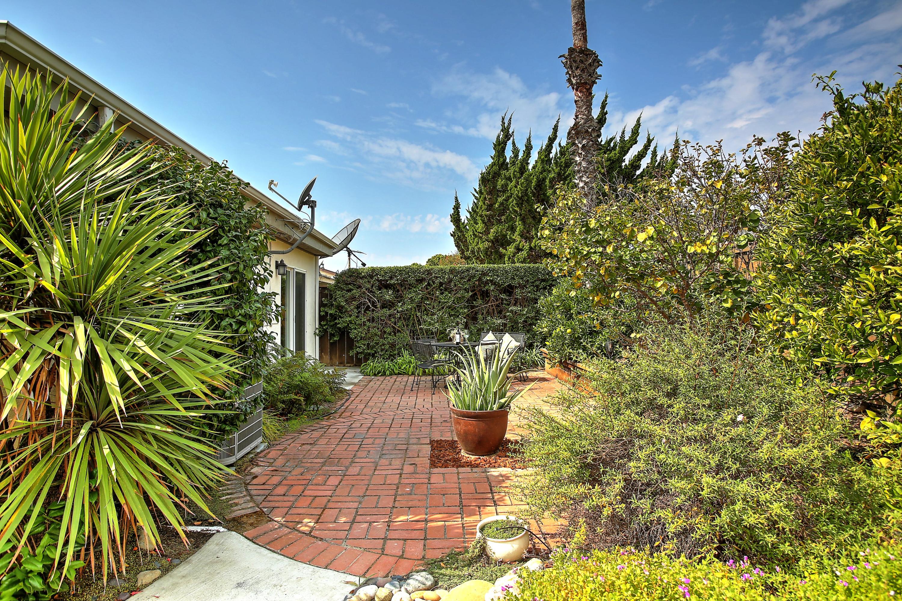 7206 Georgetown Road Goleta, CA 93117 - Photo 25 of 34 a view of a potted plants with sky view