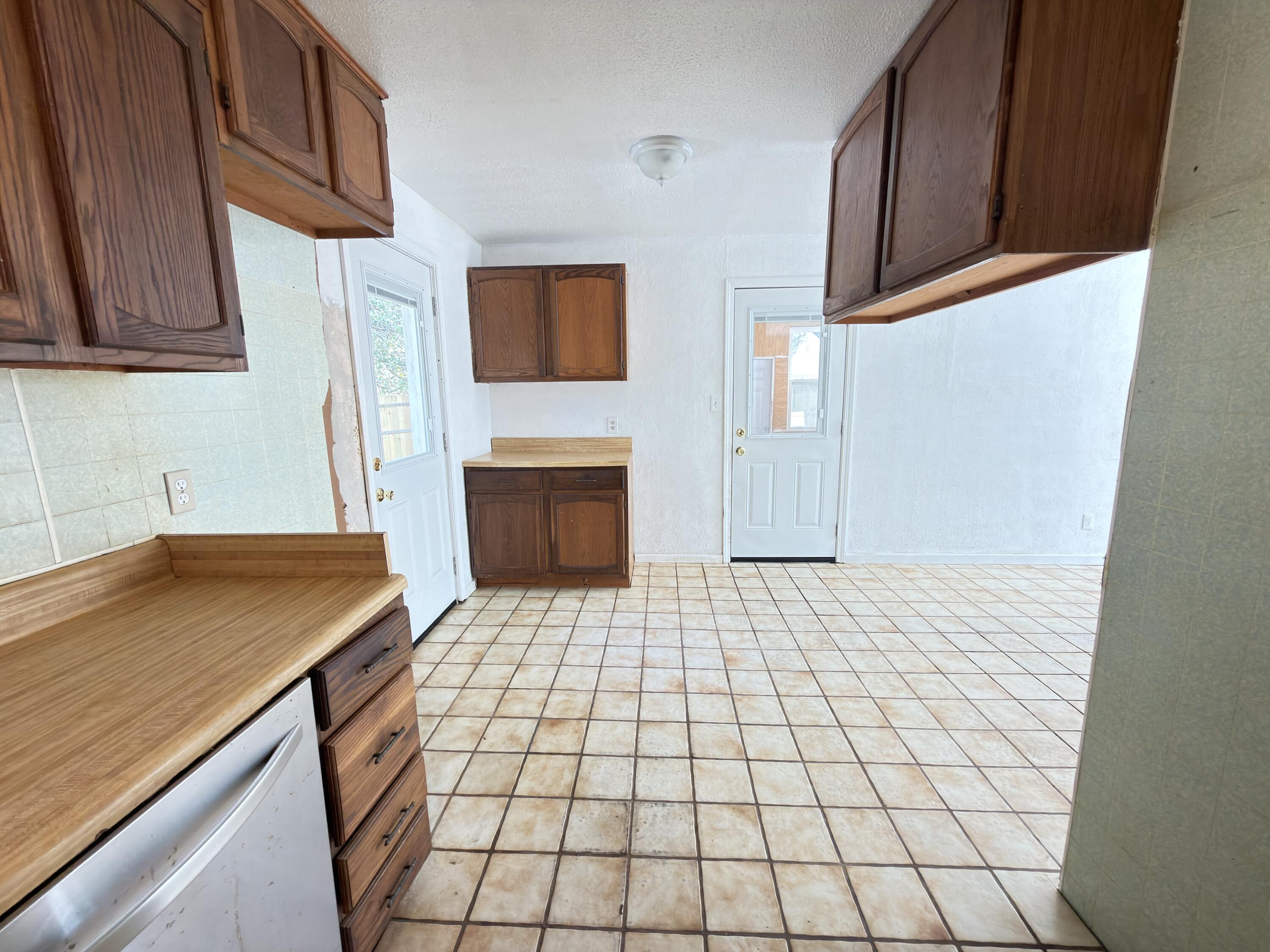 21 Ranger Street Southwest Fort Walton Beach, FL 32548 - Photo 5 of 19 IMG_7587