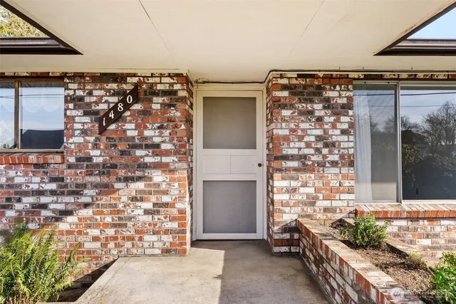 a view of front door