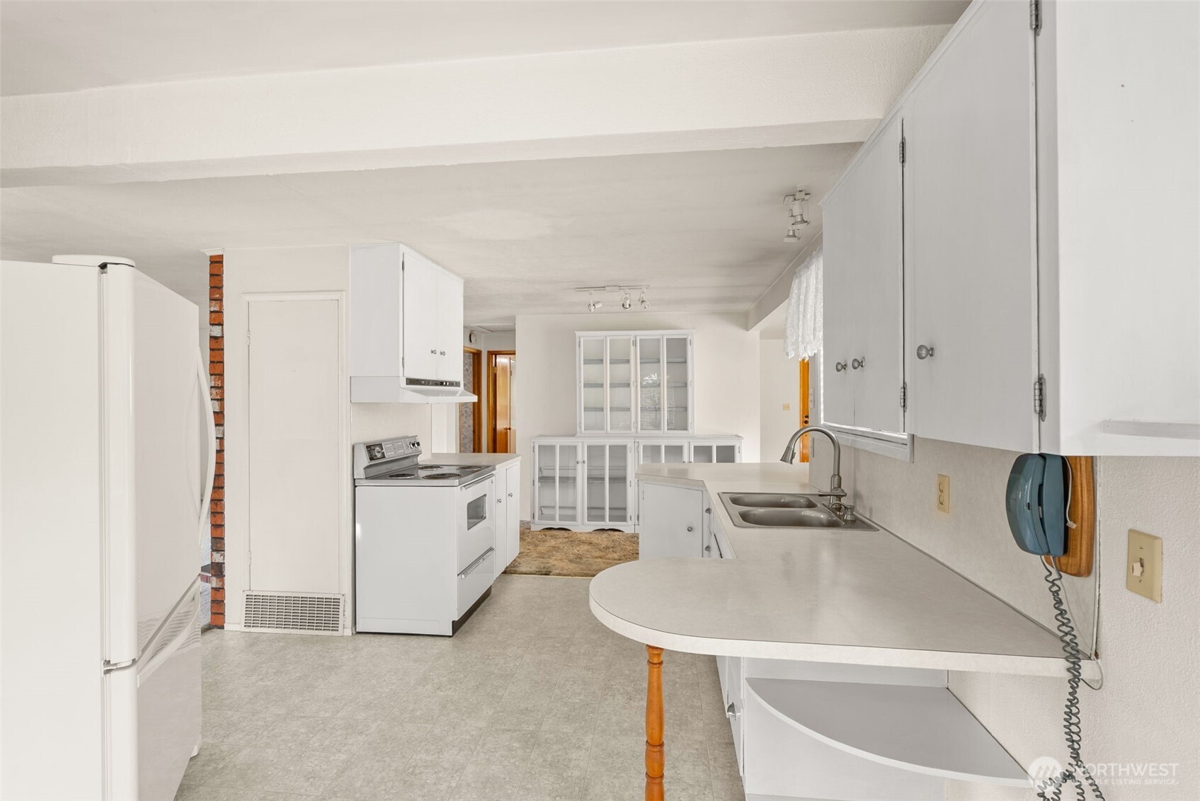 1480 Rush Road Chehalis, WA 98532 - Photo 10 of 40