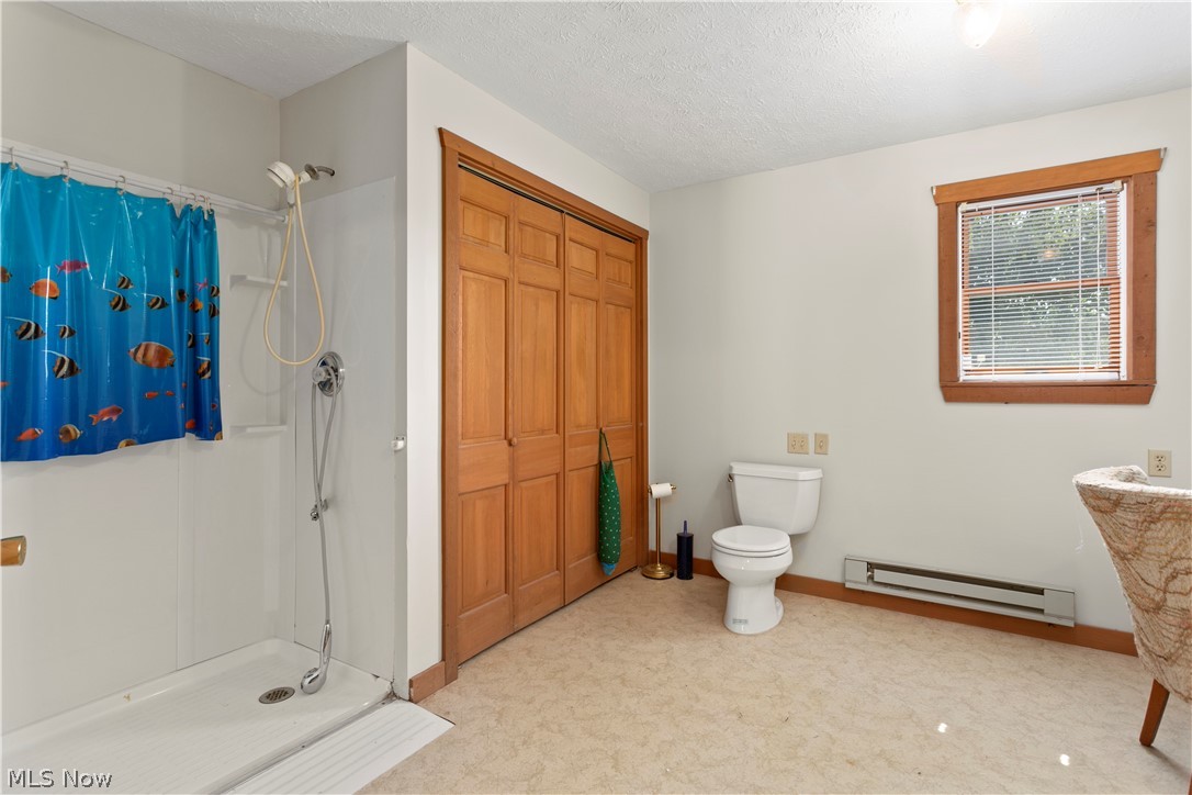 10625 West Ridge Road Elyria, OH 44035 - Photo 18 of 32 ADDIONAL LIVING AREA / INLAW SUITE FULL BATH