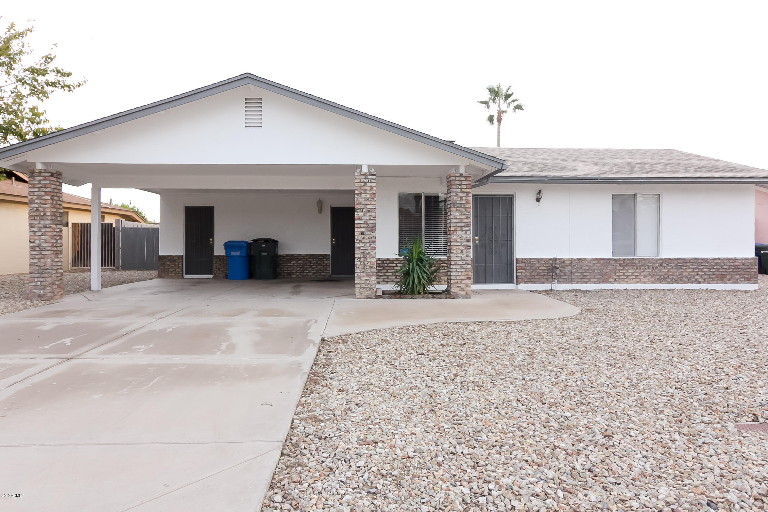 119 West Wagoner Road Phoenix, AZ 85023 - Photo 1 of 25 _MG_0001