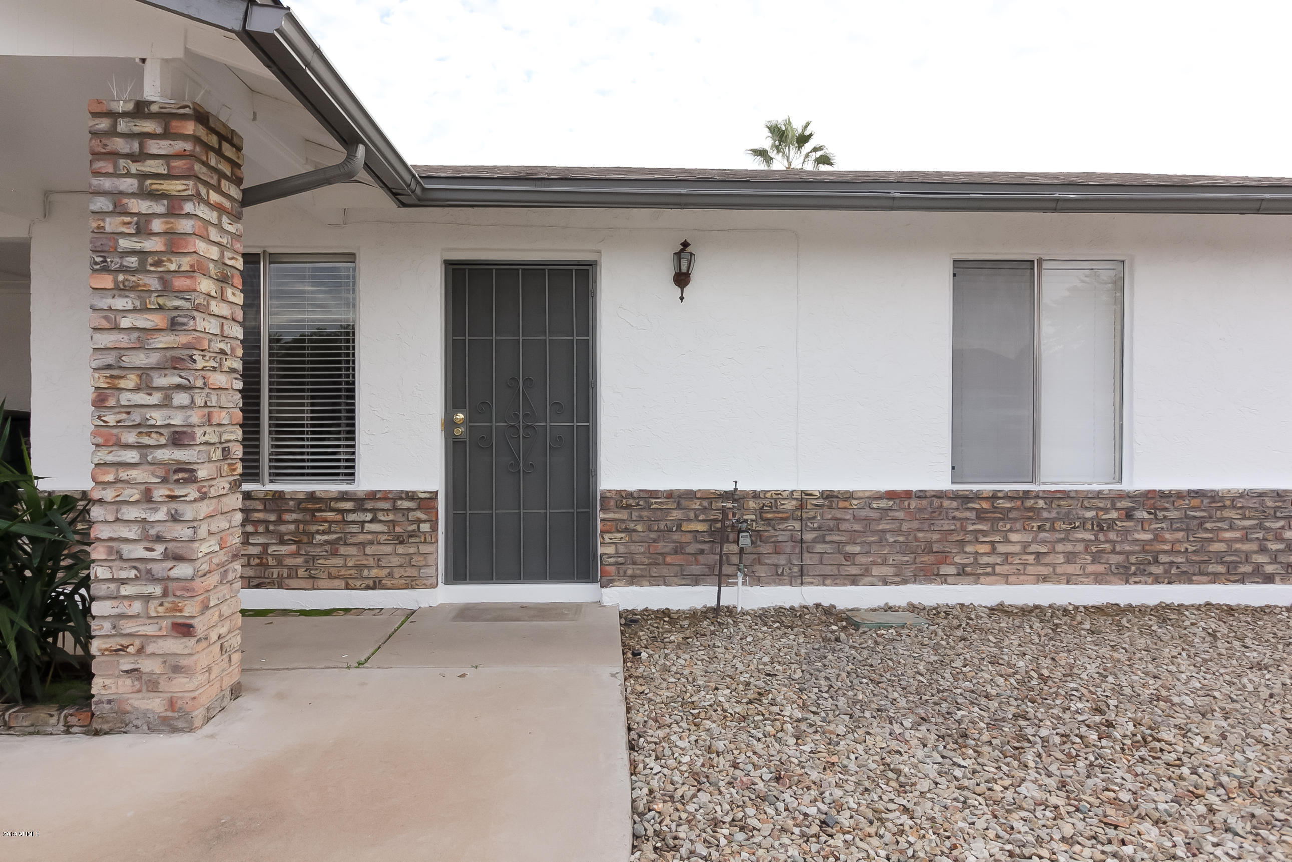 119 West Wagoner Road Phoenix, AZ 85023 - Photo 3 of 25 _MG_0003