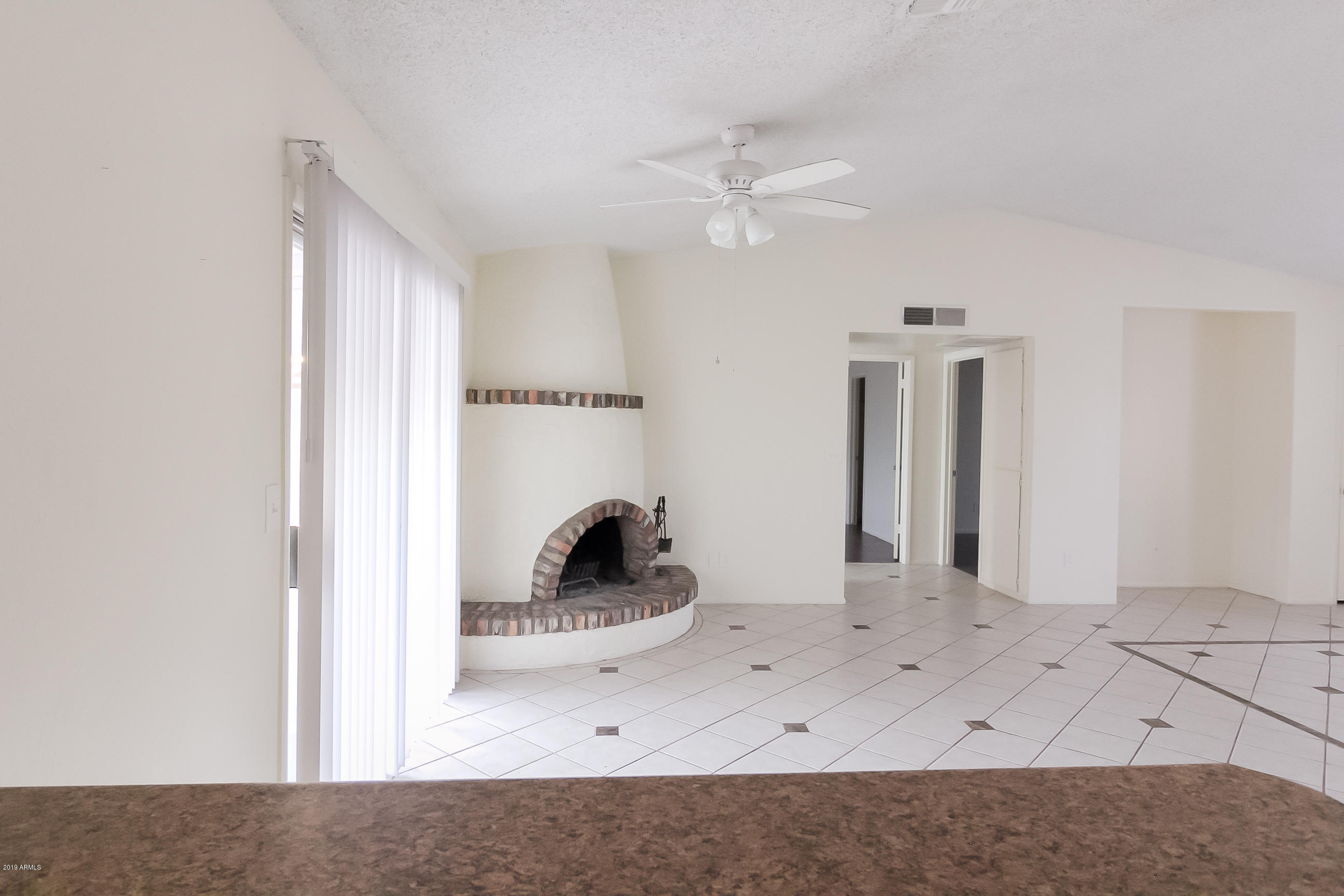 119 West Wagoner Road Phoenix, AZ 85023 - Photo 10 of 25 _MG_0011