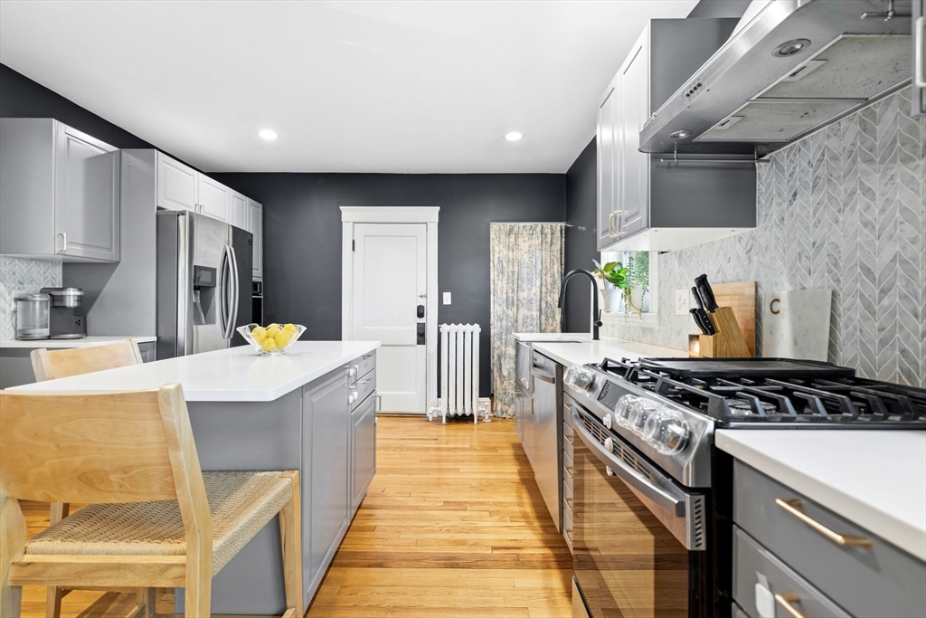 27 Valley Road, Unit 27 Milton, MA 02186 - Photo 5 of 26