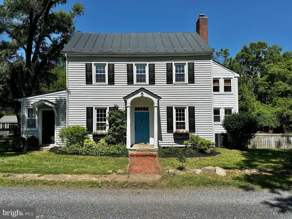 $950,000 | 1150 Poplar Row Lane, Upperville, VA 20184