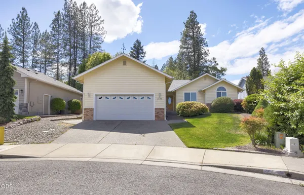 $425,000 | 2738 Trinity Way, Grants Pass, OR 97527