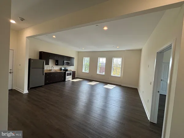 $1,695 | 320 Main Street, Unit 10A, Royersford, PA 19468