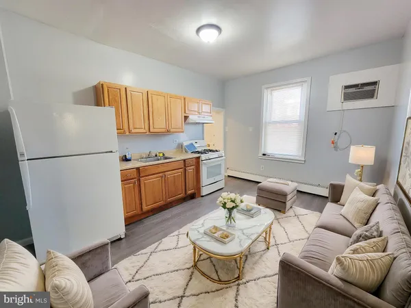 $1,200 | 3168 Reach Street, Philadelphia, PA 19134