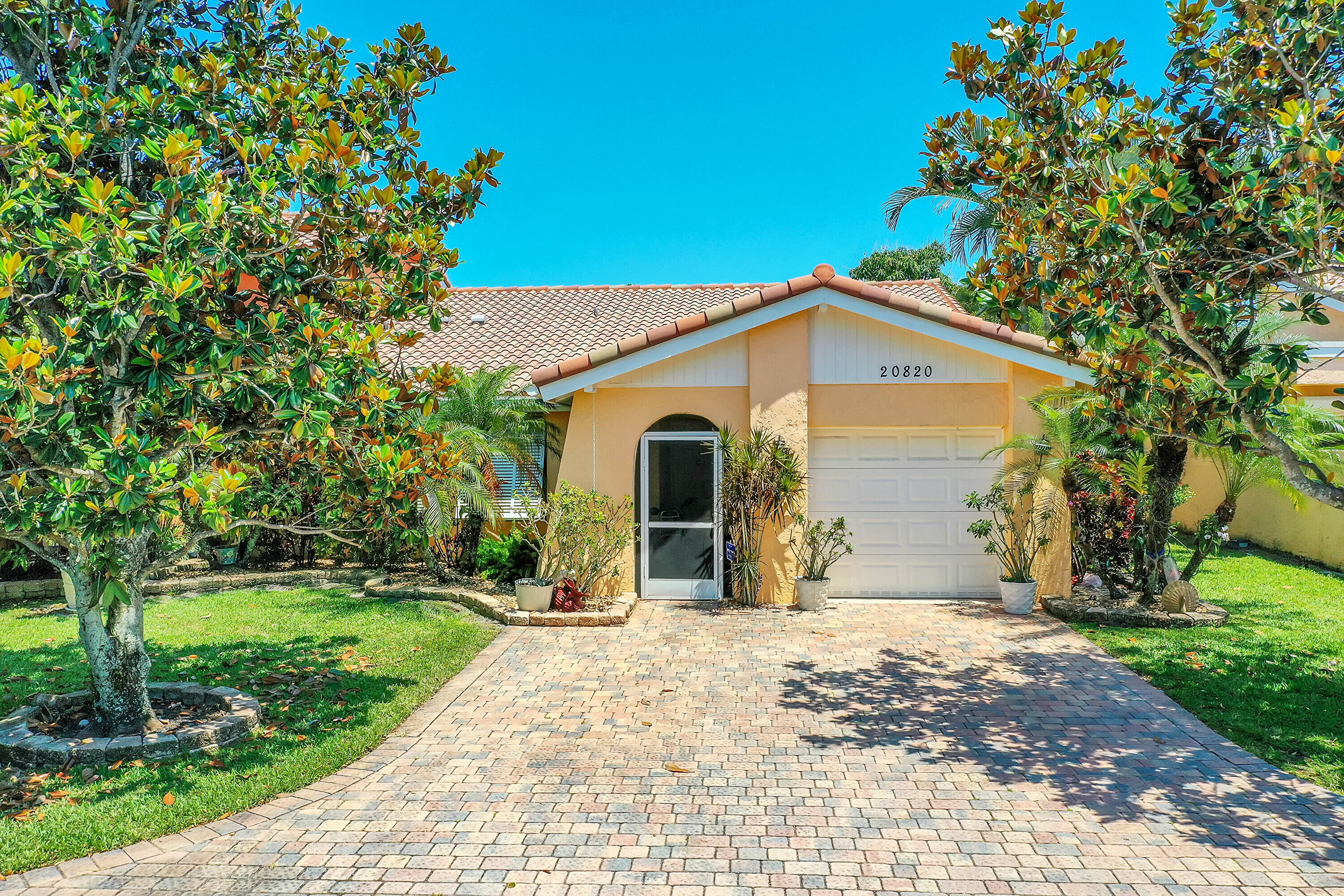 20820 Vía Madeira Boca Raton, FL 33433 - Photo 28 of 34 36_50781- (36)