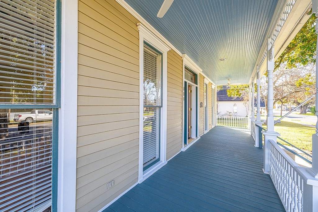 809 Milam Street Columbus, TX 78934 - Photo 25 of 30