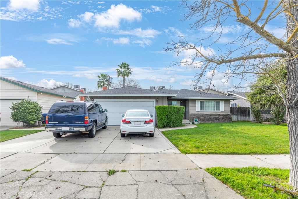3125 El Capitan Avenue Merced, CA 95340 - Photo 2 of 16