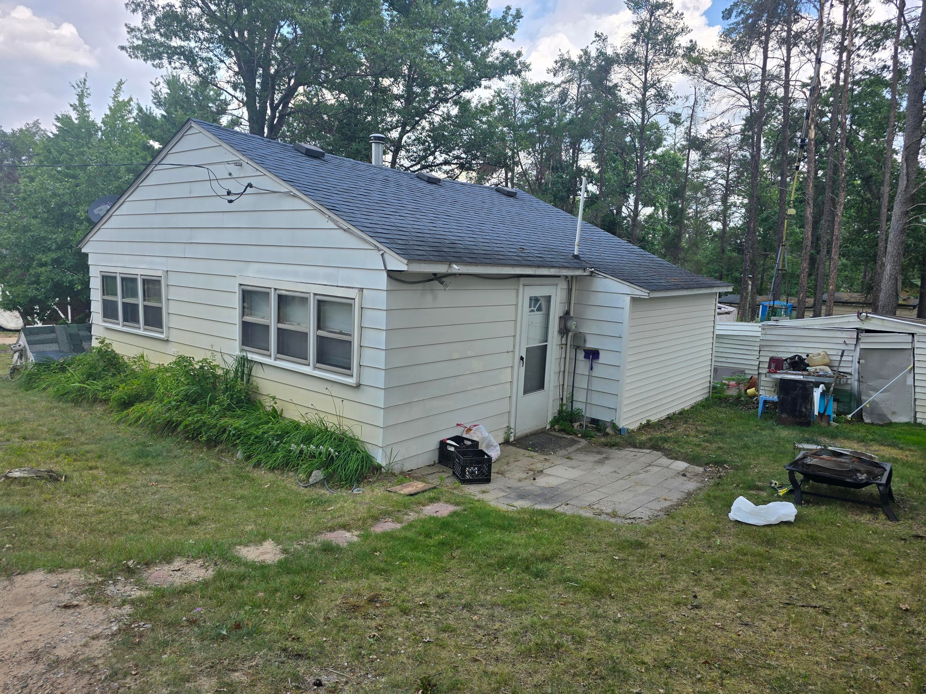 1046 Oak Ridge Street Mio, MI 48647 - Photo 2 of 23 20250807_143637